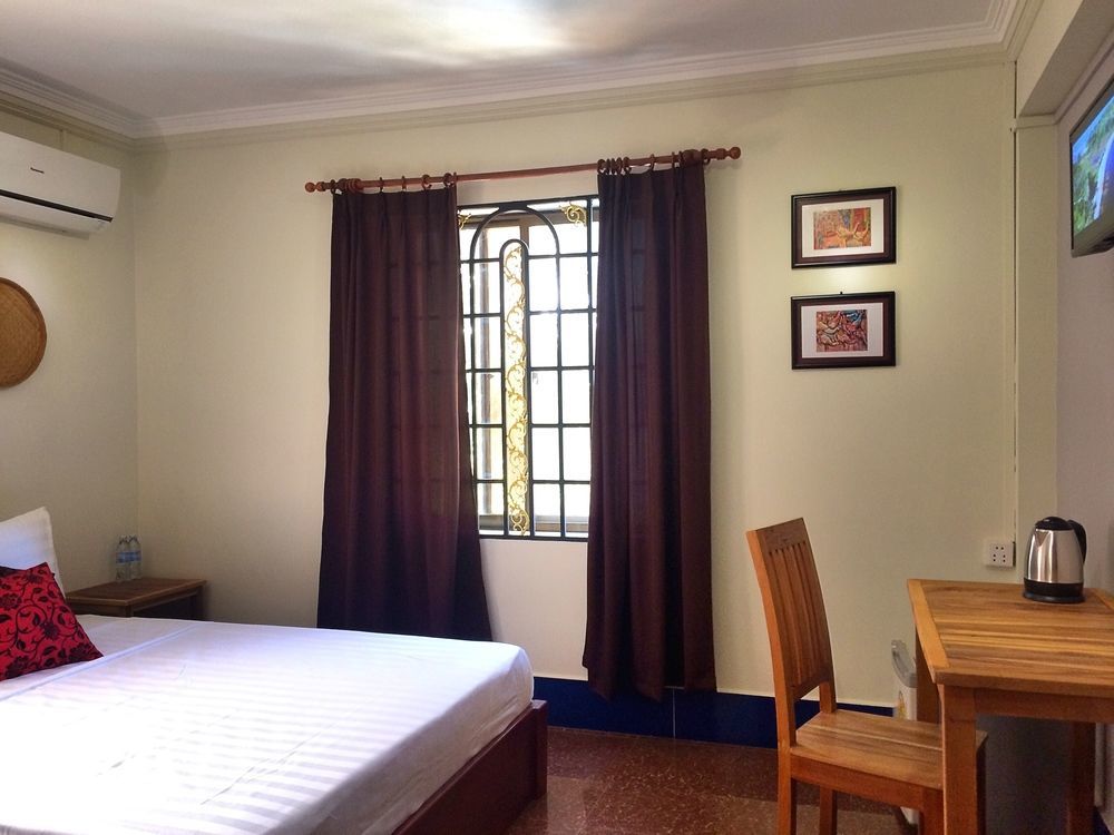 The Cashew Nut Villas Siem Reap Exterior photo