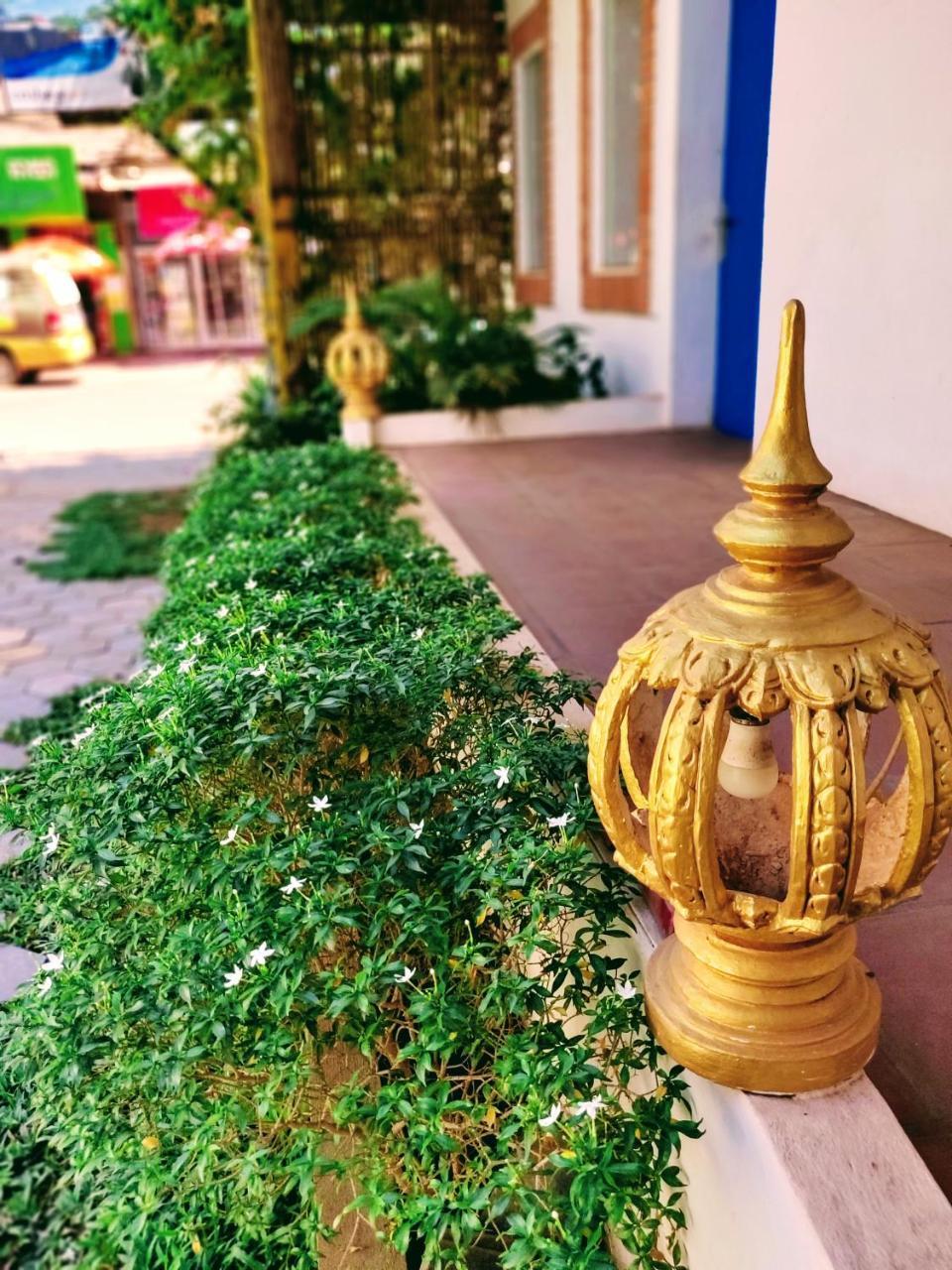 The Cashew Nut Villas Siem Reap Exterior photo