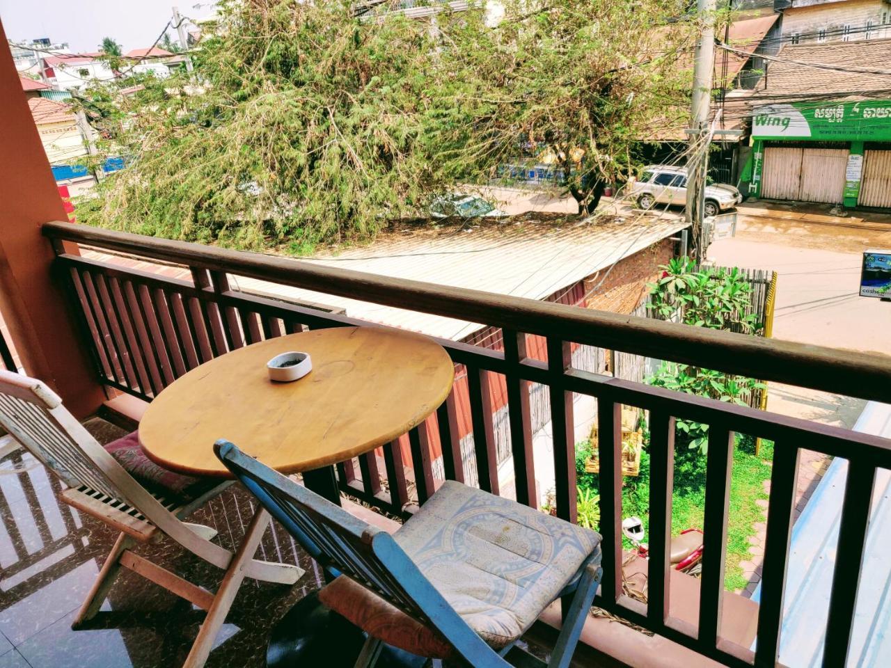 The Cashew Nut Villas Siem Reap Exterior photo